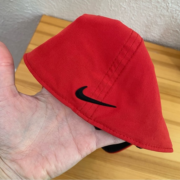 Tiger Woods Red Nike Heritage86 Dri-Fit Golf Hat - Picture 6 of 7